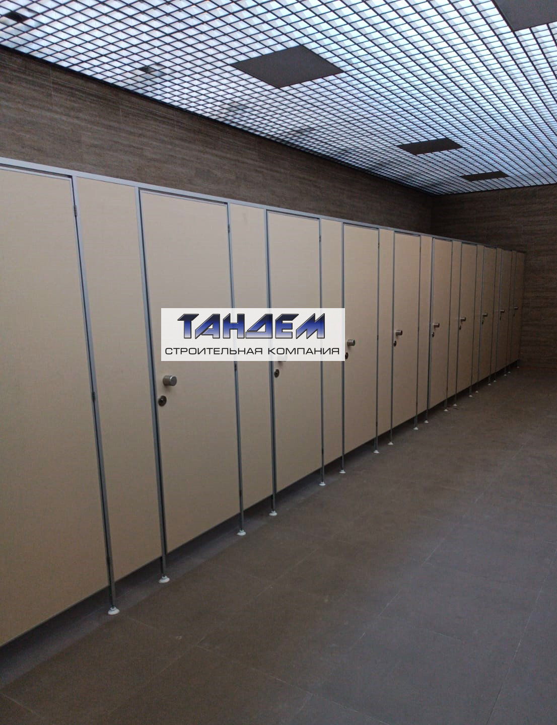 Изготовление и монтаж сантехнических кабинок «СТК» (17)